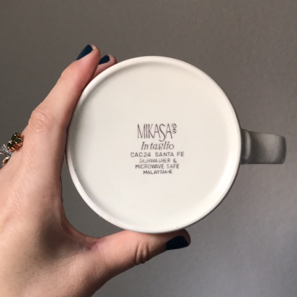 💖keeping💖Vintage mikasa Santa Fe mugs - Picture 4 of 5